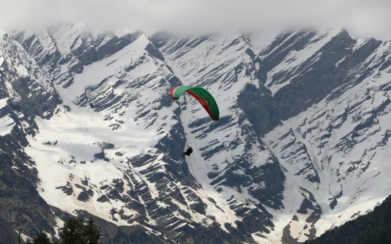 Paragliding in Solang Valley
