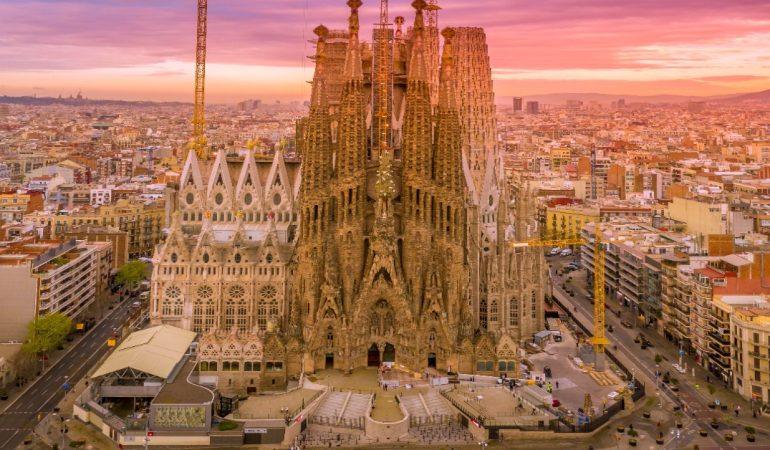 Sagrada Familia in Barcelona
Image Credit: Ken Cheung/Pexels