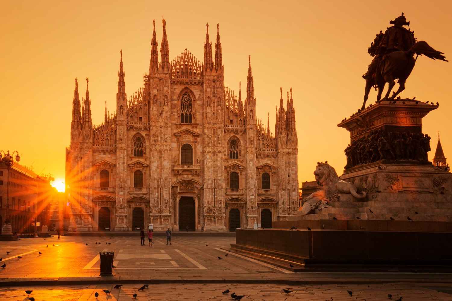 Travelling Between Rome, Florence and Milan